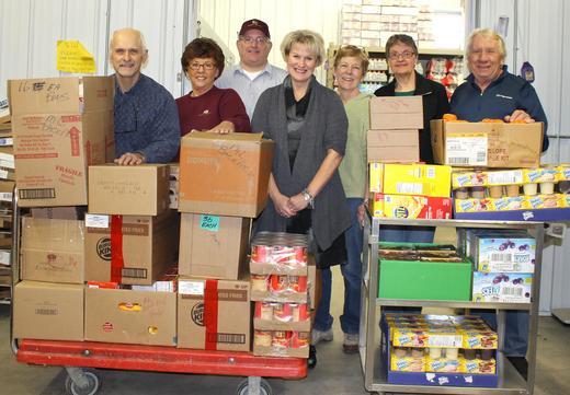 Wright-Hennepin Electric members raise food for the community